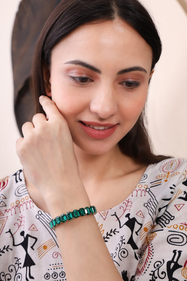 Green P Bracelet